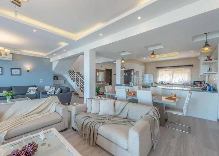 Villa Telal Overlooking The Sea *