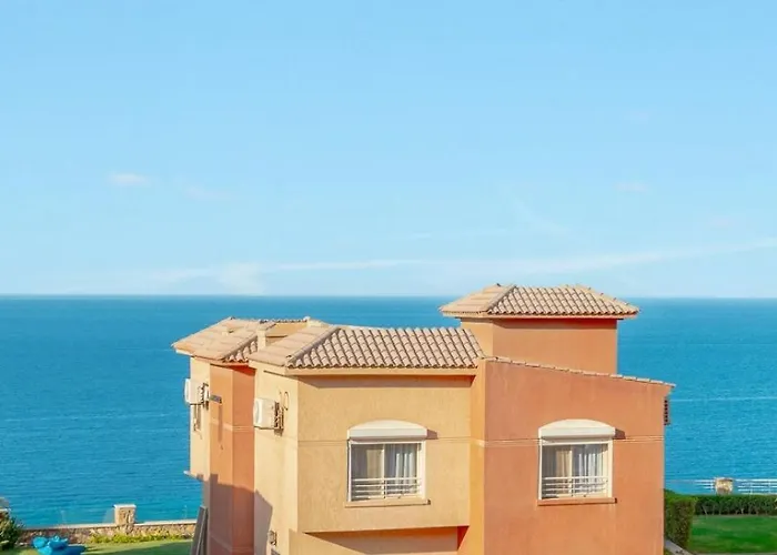 Telal Overlooking The Sea Villa Ain Sukhna
