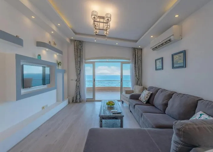 Telal Overlooking The Sea Villa *