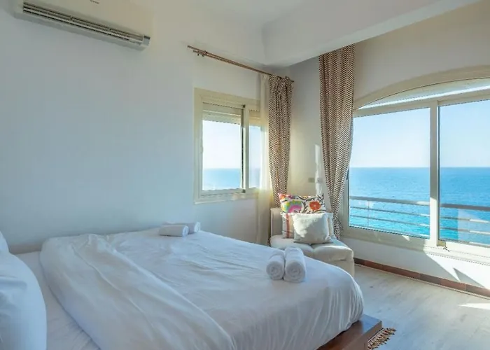 Telal Overlooking The Sea * Ain Sukhna